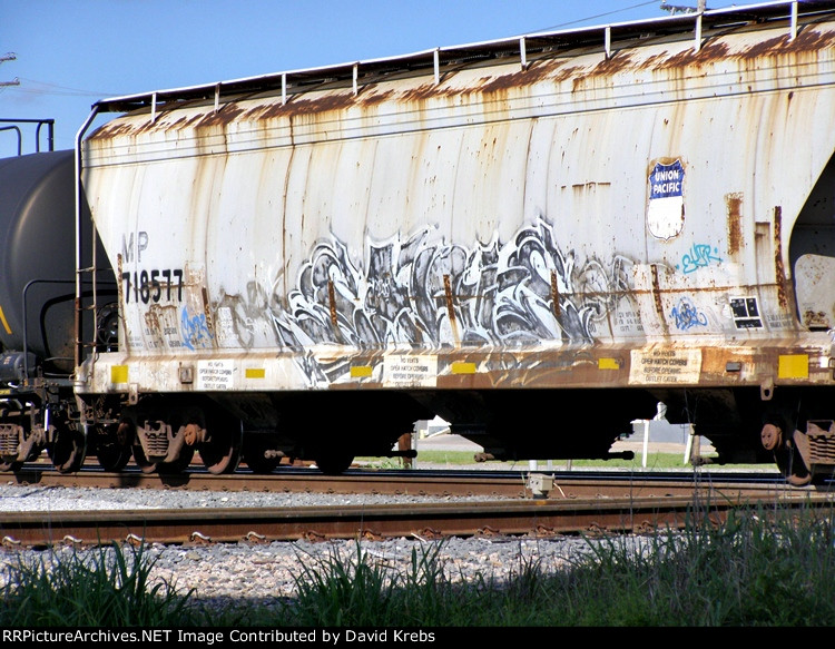 MP 718577